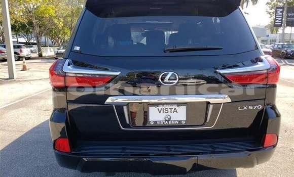 Buy Used Lexus LX Black Car in Muscat in Masqat Buy Used Lexus LX Black Car in Muscat in Masqat