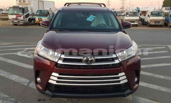 Buy Import Toyota Highlander Other Car in Import - Dubai in Dhufar Buy Import Toyota Highlander Other Car in Import - Dubai in Dhufar