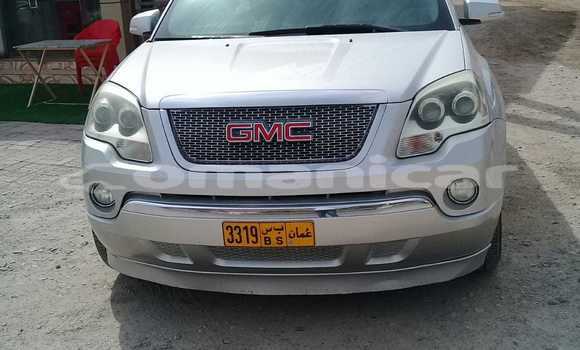 Buy Used GMC Acadia Silver Car in Muttrah in Masqat