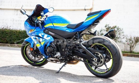 Buy New Suzuki GSX–R Blue Bike in Masqat in Masqat Buy New Suzuki GSX–R Blue Bike in Masqat in Masqat
