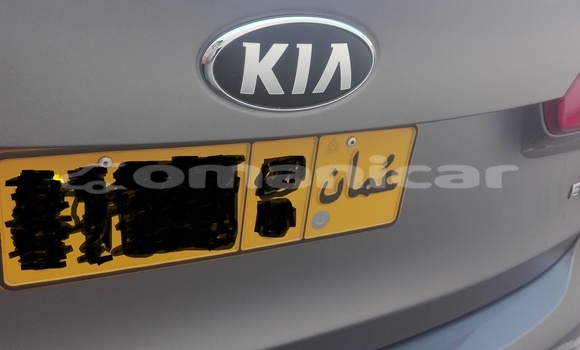 Buy Used Kia Cerato Silver Car in Wadi Al Kabir in Masqat Buy Used Kia Cerato Silver Car in Wadi Al Kabir in Masqat