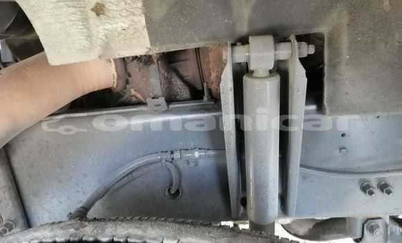 Buy Used Volvo F4 White Truck in Muscat in Masqat Buy Used Volvo F4 White Truck in Muscat in Masqat