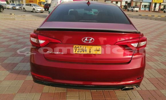 Buy Used Hyundai Sonata Red Car in al–Buraymi in adh-Dhahirah Buy Used Hyundai Sonata Red Car in al–Buraymi in adh-Dhahirah