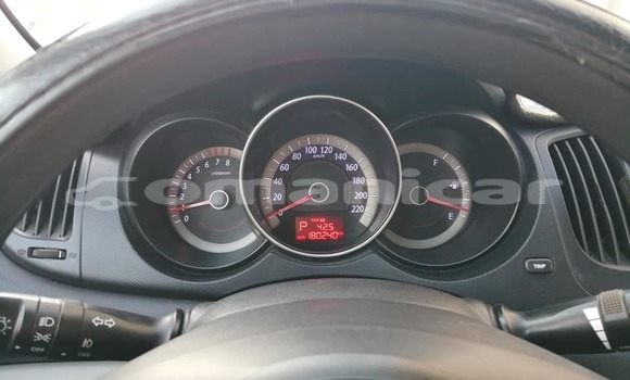 Buy Used Kia Cerato White Car in al–Buraymi in adh-Dhahirah Buy Used Kia Cerato White Car in al–Buraymi in adh-Dhahirah