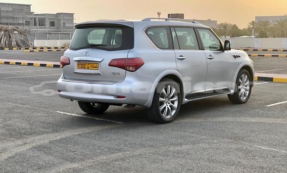 Buy Used Infiniti QX56 Silver Car in al–Buraymi in adh-Dhahirah Buy Used Infiniti QX56 Silver Car in al–Buraymi in adh-Dhahirah
