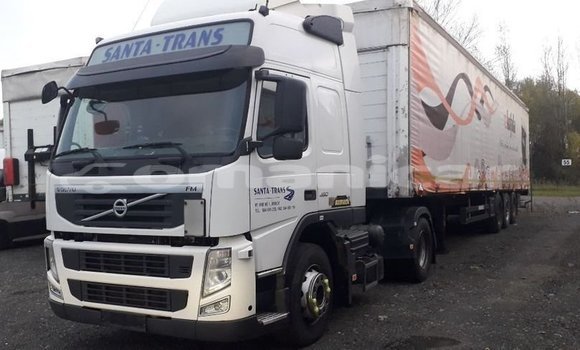 Buy Import Volvo F4 White Truck in Muscat in Masqat