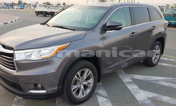Buy Import Toyota Highlander Other Car in Import - Dubai in Dhufar Buy Import Toyota Highlander Other Car in Import - Dubai in Dhufar