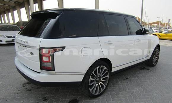 Buy Used Land Rover Range Rover White Car in al–Khaburah in al-Batinah Buy Used Land Rover Range Rover White Car in al–Khaburah in al-Batinah