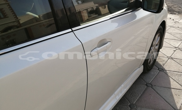 Buy Used Subaru Legacy White Car in Muscat in Masqat Buy Used Subaru Legacy White Car in Muscat in Masqat