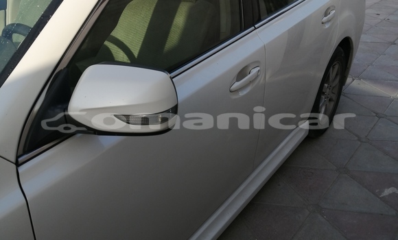 Buy Used Subaru Legacy White Car in Muscat in Masqat Buy Used Subaru Legacy White Car in Muscat in Masqat