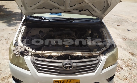 Buy Used Toyota Innova White Car in Salalah in Dhufar Buy Used Toyota Innova White Car in Salalah in Dhufar