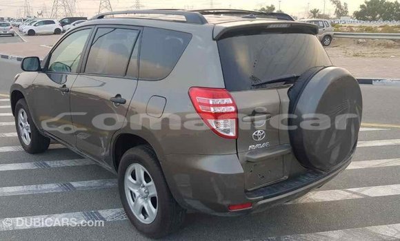 Buy Import Toyota 4Runner Brown Car in Import - Dubai in Dhufar Buy Import Toyota 4Runner Brown Car in Import - Dubai in Dhufar