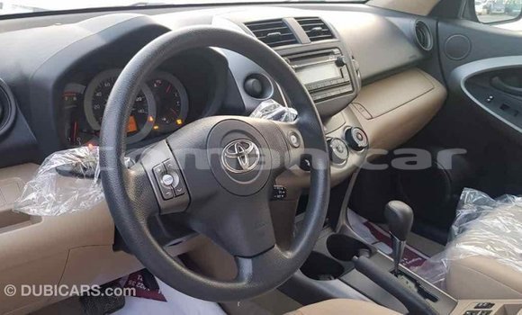 Buy Import Toyota 4Runner Brown Car in Import - Dubai in Dhufar Buy Import Toyota 4Runner Brown Car in Import - Dubai in Dhufar