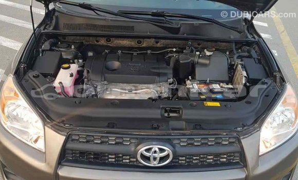 Buy Import Toyota 4Runner Brown Car in Import - Dubai in Dhufar Buy Import Toyota 4Runner Brown Car in Import - Dubai in Dhufar