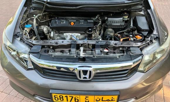 Buy Used Honda Civic Brown Car in Al khuwair in al-Batinah Buy Used Honda Civic Brown Car in Al khuwair in al-Batinah