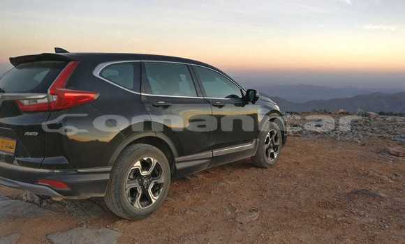 Buy Used Honda CR–V Green Car in Muttrah in Masqat Buy Used Honda CR–V Green Car in Muttrah in Masqat