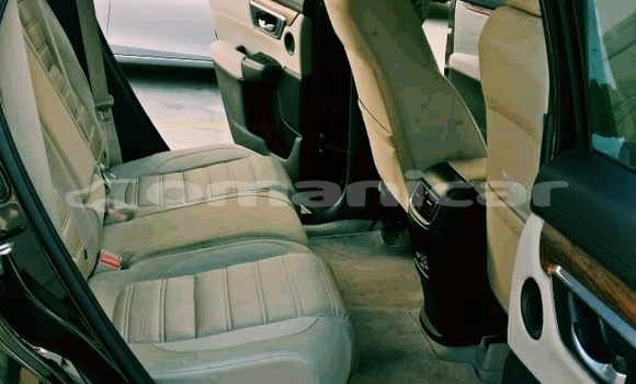 Buy Used Honda CR–V Green Car in Muttrah in Masqat Buy Used Honda CR–V Green Car in Muttrah in Masqat