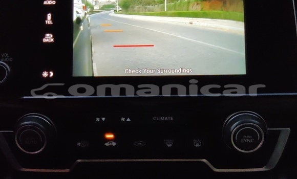 Buy Used Honda CR–V Green Car in Muttrah in Masqat Buy Used Honda CR–V Green Car in Muttrah in Masqat