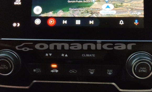 Buy Used Honda CR–V Green Car in Muttrah in Masqat Buy Used Honda CR–V Green Car in Muttrah in Masqat