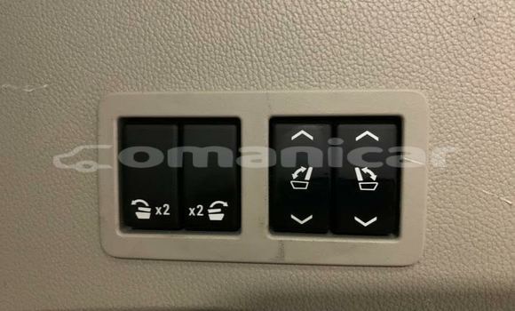 Buy Used Cadillac Escalade Other Car in Muscat in Masqat Buy Used Cadillac Escalade Other Car in Muscat in Masqat