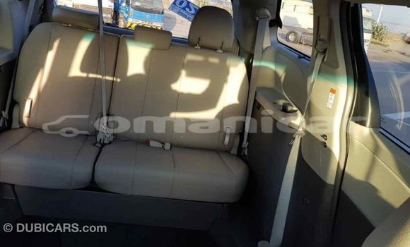 Buy Import Toyota Sienna White Car in Import - Dubai in Dhufar Buy Import Toyota Sienna White Car in Import - Dubai in Dhufar