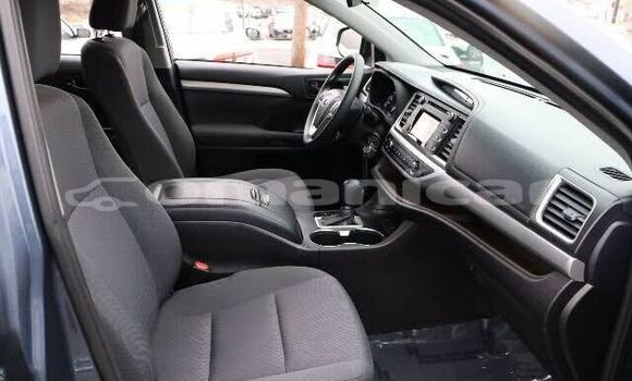 Buy Used Toyota Highlander Other Car in Muscat in Masqat Buy Used Toyota Highlander Other Car in Muscat in Masqat