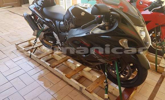 Buy Used Suzuki HAYABUSA Other Bike in Muscat in Masqat Buy Used Suzuki HAYABUSA Other Bike in Muscat in Masqat