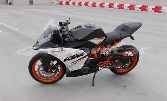 Buy Used KTM RC Black Bike in Salalah in Dhufar Buy Used KTM RC Black Bike in Salalah in Dhufar