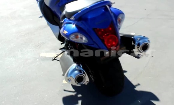 Buy Used Suzuki HAYABUSA Blue Bike in Muscat in Masqat Buy Used Suzuki HAYABUSA Blue Bike in Muscat in Masqat