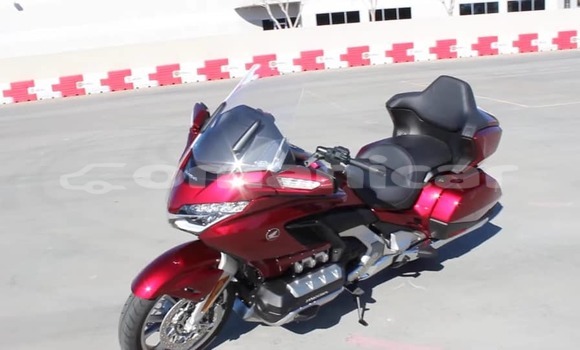 Buy Used Honda GOLD WING Red Bike in al–Mudaybi in ash-Sharqiyah Buy Used Honda GOLD WING Red Bike in al–Mudaybi in ash-Sharqiyah