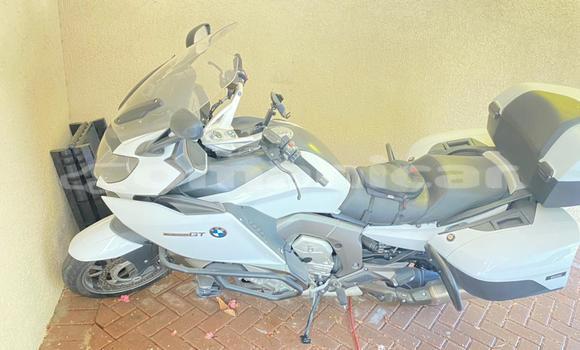 Buy Used BMW K 1600 White Bike in Muscat in Masqat