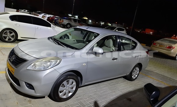 Buy Used Nissan Sunny Silver Car in Suhar in al-Batinah Buy Used Nissan Sunny Silver Car in Suhar in al-Batinah