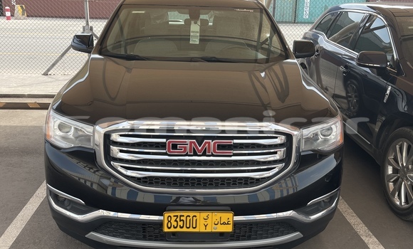 Buy Used GMC Acadia Black Car in Suhar in al-Batinah