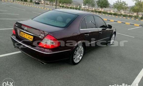 Buy Used Mercedes Viano Red Car in Ruwi in Masqat Buy Used Mercedes Viano Red Car in Ruwi in Masqat