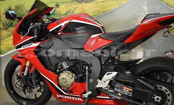 Buy Used Honda CBR 1000 RR Other Bike in al–Buraymi in adh-Dhahirah Buy Used Honda CBR 1000 RR Other Bike in al–Buraymi in adh-Dhahirah
