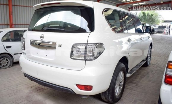 Buy Import Nissan Patrol White Car in Import - Dubai in Dhufar Buy Import Nissan Patrol White Car in Import - Dubai in Dhufar