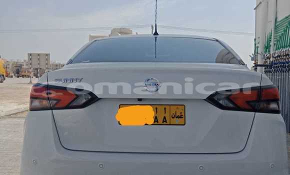 Buy Used Nissan Sunny White Car in Al khuwair in al-Batinah Buy Used Nissan Sunny White Car in Al khuwair in al-Batinah