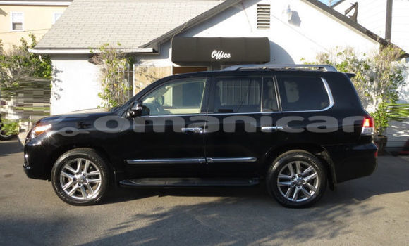 Buy Used Lexus LX 570 Black Car in al–Buraymi in adh-Dhahirah Buy Used Lexus LX 570 Black Car in al–Buraymi in adh-Dhahirah