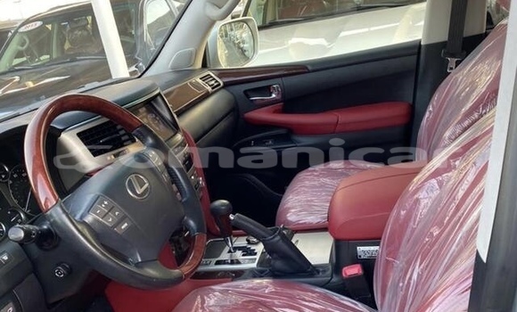 Buy Used Lexus LX 570 Silver Car in Al khuwair in al-Batinah Buy Used Lexus LX 570 Silver Car in Al khuwair in al-Batinah