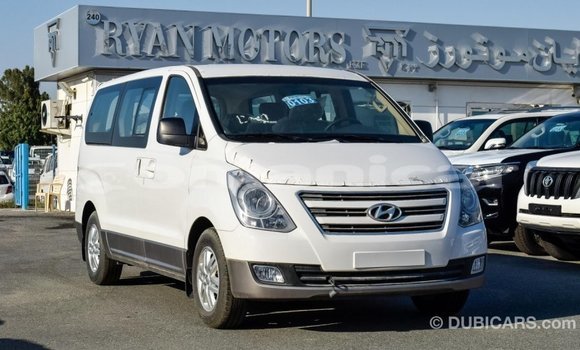 Buy Import Hyundai Accent White Car in Import - Dubai in Dhufar Buy Import Hyundai Accent White Car in Import - Dubai in Dhufar