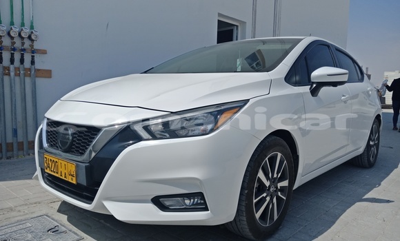 Buy Used Nissan Sunny White Car in Muscat in Masqat Buy Used Nissan Sunny White Car in Muscat in Masqat