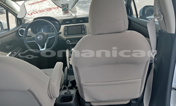 Buy Used Nissan Sunny White Car in Muscat in Masqat Buy Used Nissan Sunny White Car in Muscat in Masqat