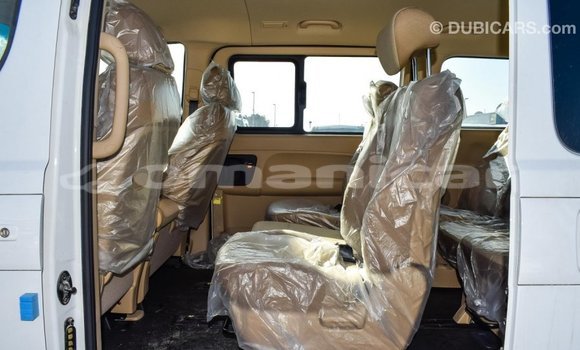 Buy Import Hyundai Accent White Car in Import - Dubai in Dhufar Buy Import Hyundai Accent White Car in Import - Dubai in Dhufar