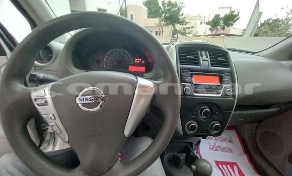 Buy Used Nissan Sunny Silver Car in Bawshar in Masqat Buy Used Nissan Sunny Silver Car in Bawshar in Masqat
