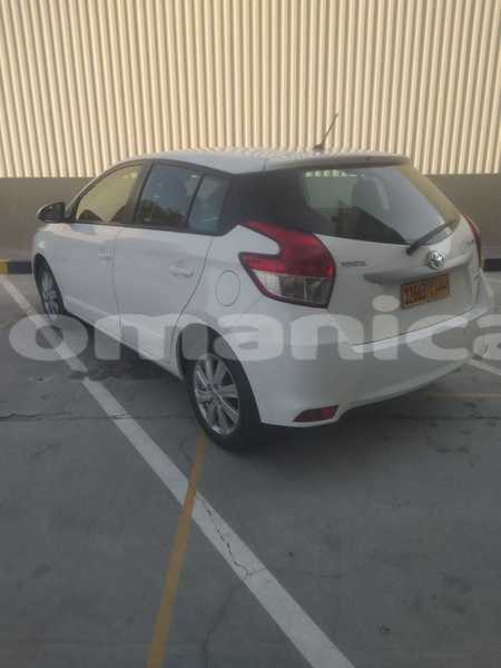 Big with watermark toyota yaris masqat muscat 5036