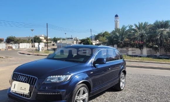 Buy Used Audi Q7 Blue Car in Qurm in Masqat Buy Used Audi Q7 Blue Car in Qurm in Masqat