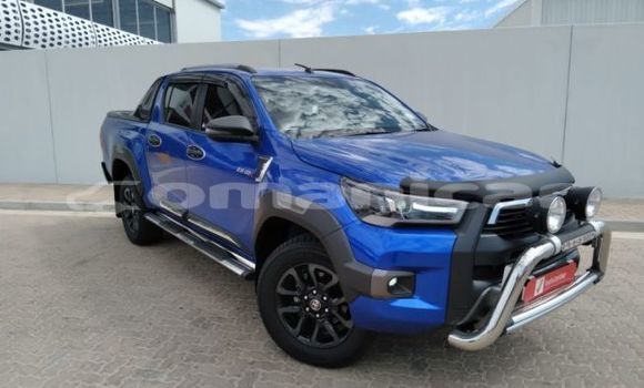 Buy Used Toyota Hilux Blue Car in as–Suwayq in al-Batinah Buy Used Toyota Hilux Blue Car in as–Suwayq in al-Batinah