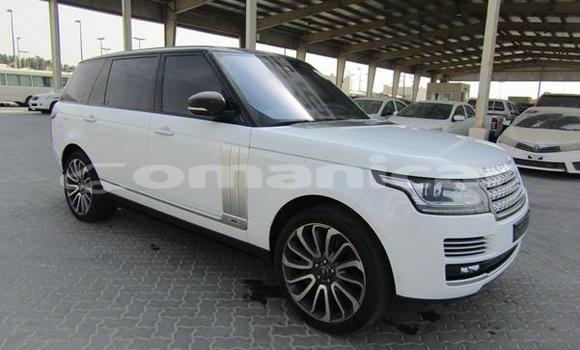 Buy Used Land Rover Range Rover White Car in al–Buraymi in adh-Dhahirah Buy Used Land Rover Range Rover White Car in al–Buraymi in adh-Dhahirah