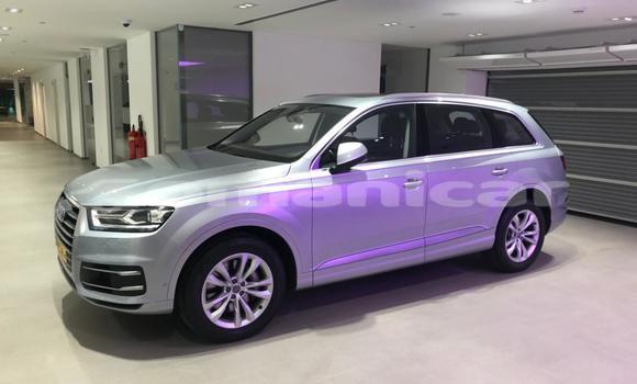 Buy Used Audi Q7 Silver Car in Masqat in Masqat Buy Used Audi Q7 Silver Car in Masqat in Masqat