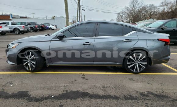 Buy Used Nissan Altima Silver Car in Al khuwair in al-Batinah Buy Used Nissan Altima Silver Car in Al khuwair in al-Batinah